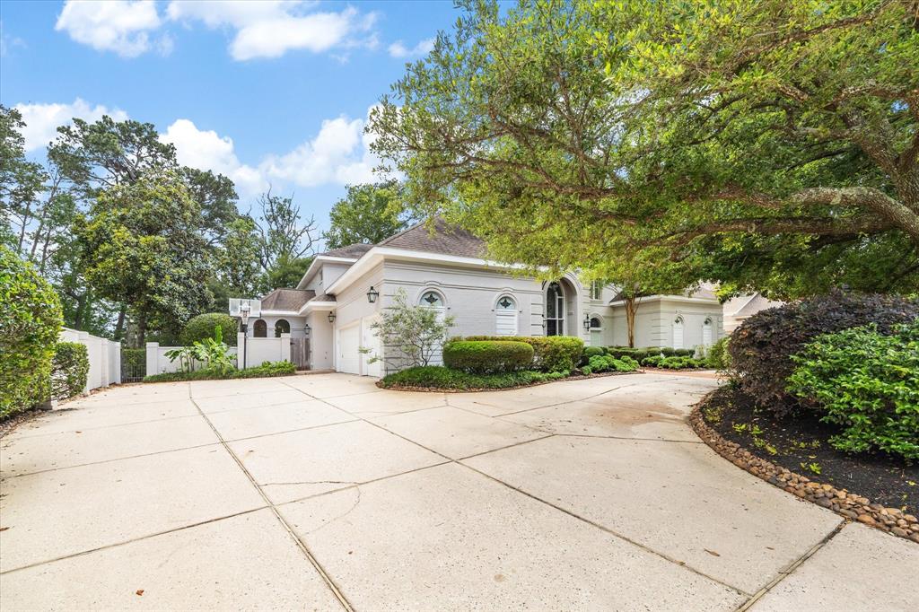 1623 Scenic Shore Drive, Kingwood, Texas image 47