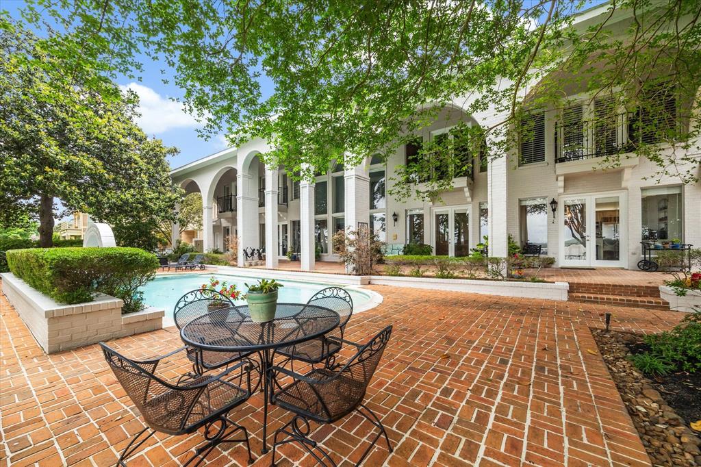 1623 Scenic Shore Drive, Kingwood, Texas image 48