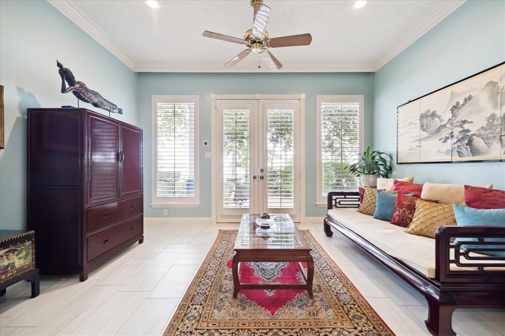 1623 Scenic Shore Drive, Kingwood, Texas image 28