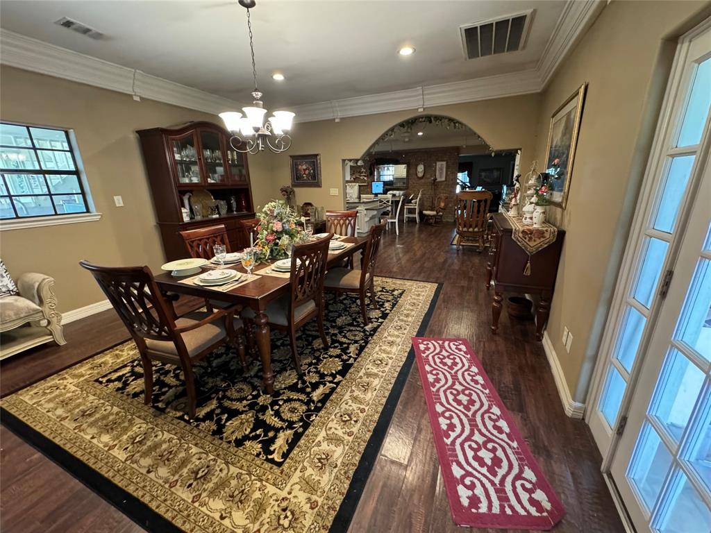 7824 Pecan Forest Lane, Baytown, Texas image 18