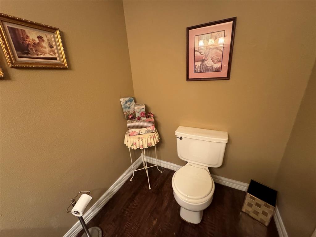 7824 Pecan Forest Lane, Baytown, Texas image 21
