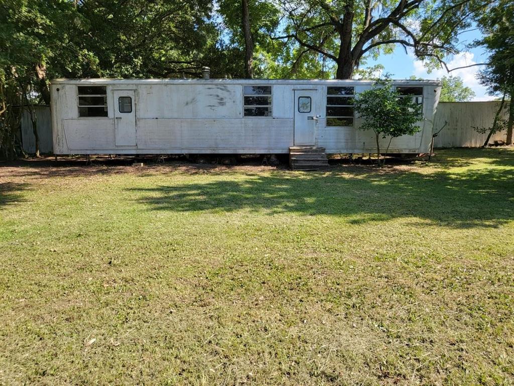 30 W Main Drive, Shepherd, Texas image 13