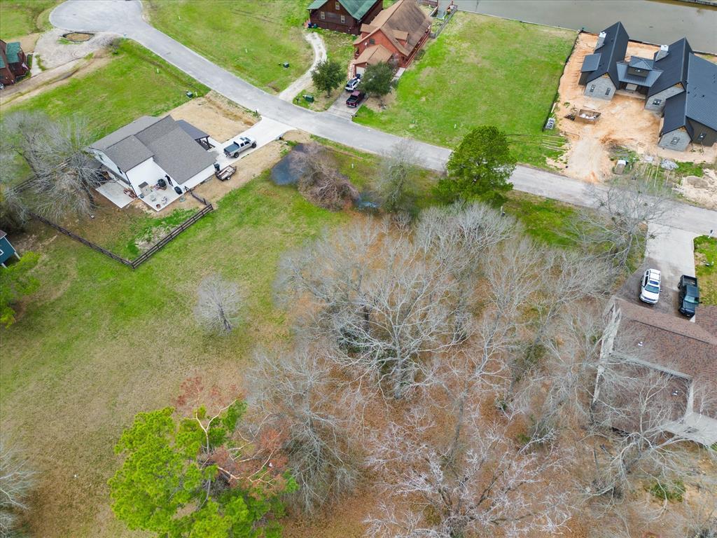 151 Wildwood Lake Drive, Huntsville, Texas image 10