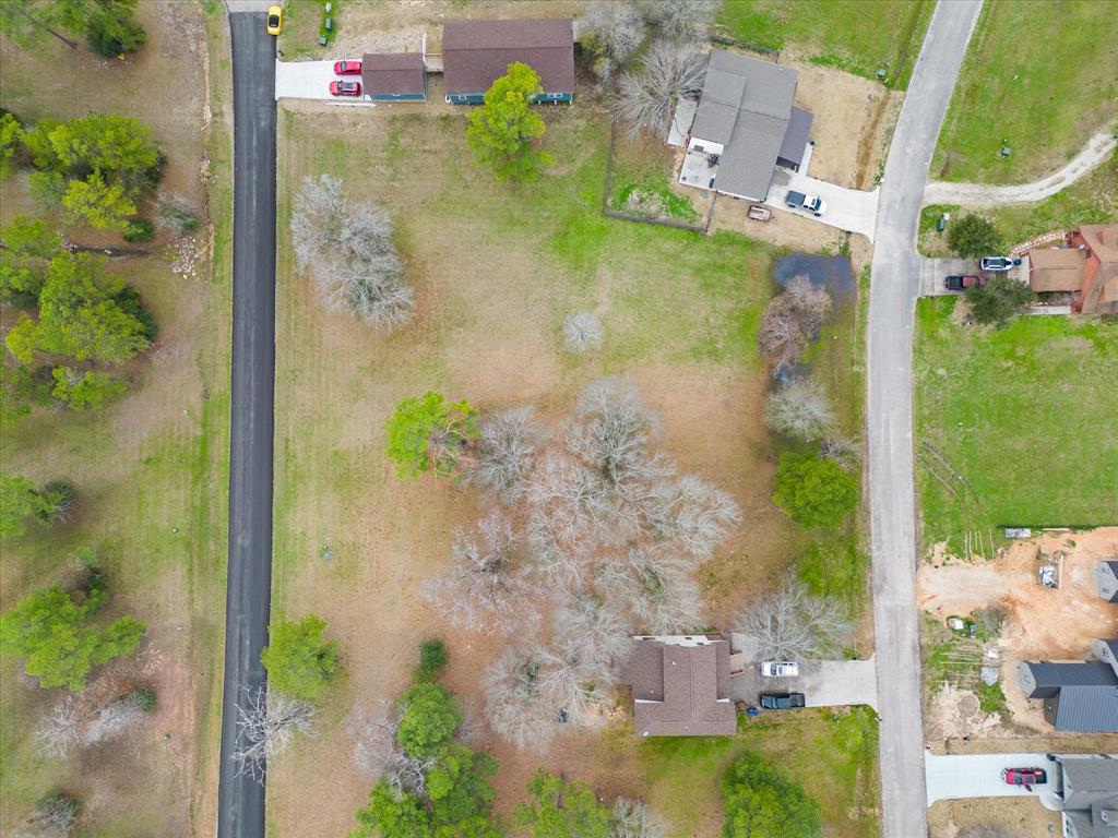151 Wildwood Lake Drive, Huntsville, Texas image 9