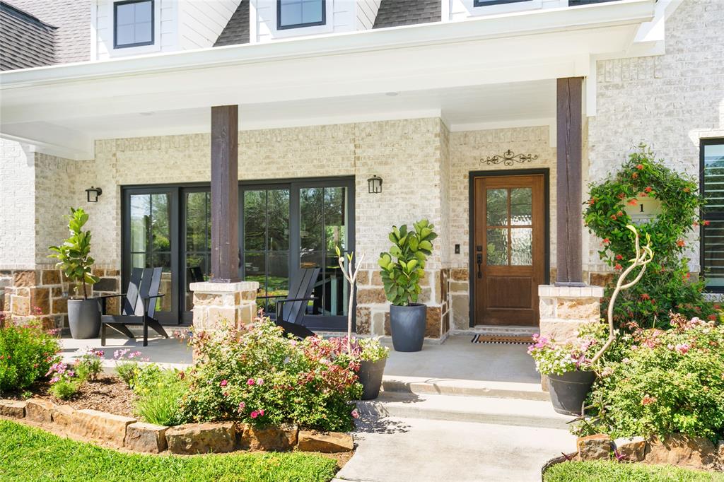 1 Harvest Glen, Angleton, Texas image 4