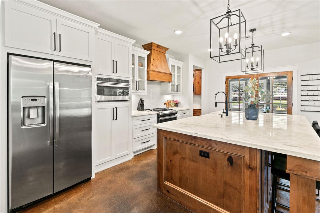 1 Harvest Glen, Angleton, Texas image 15