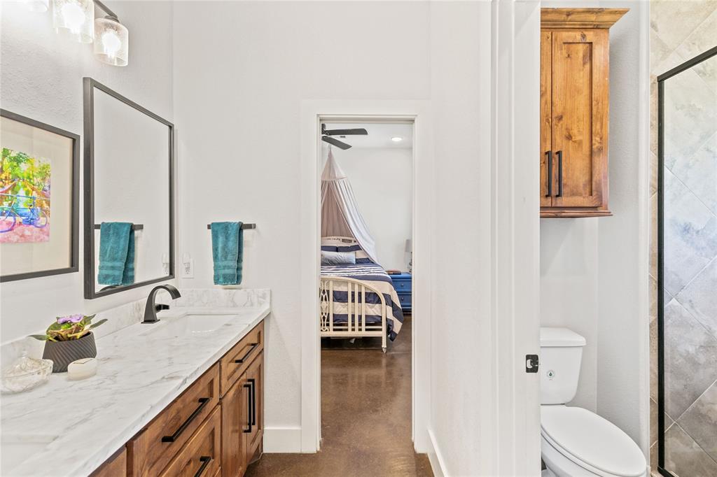 1 Harvest Glen, Angleton, Texas image 31