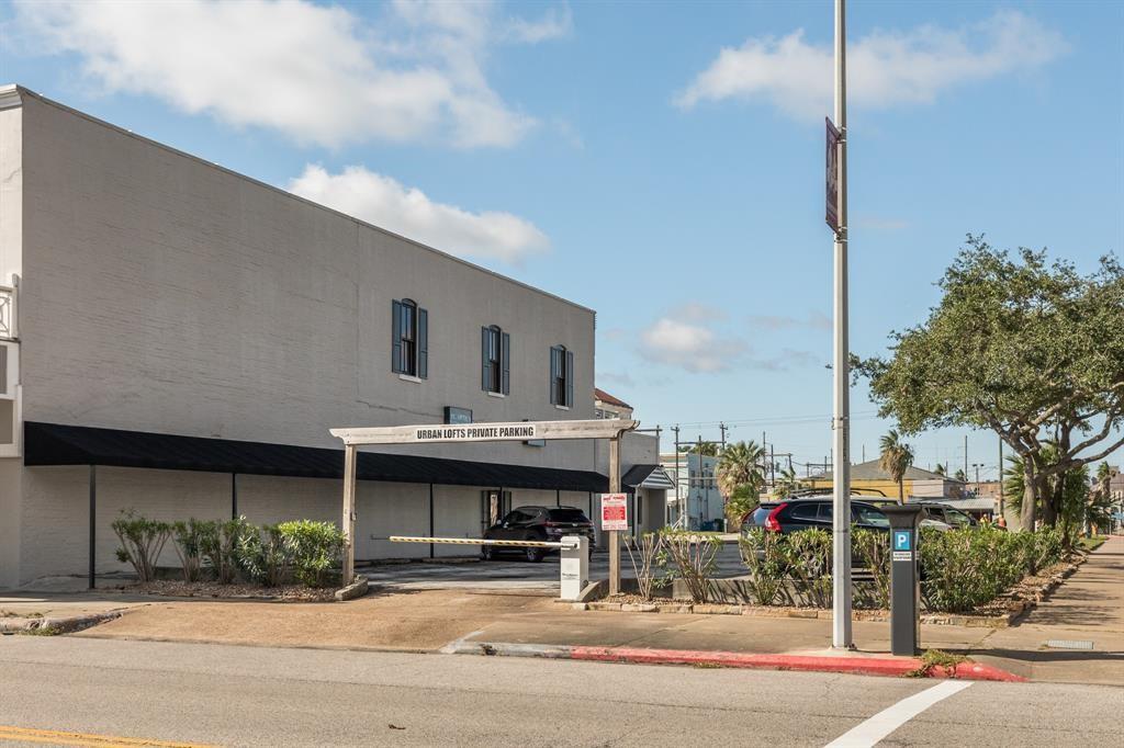 2208 Post Office #103, Galveston, Texas image 6