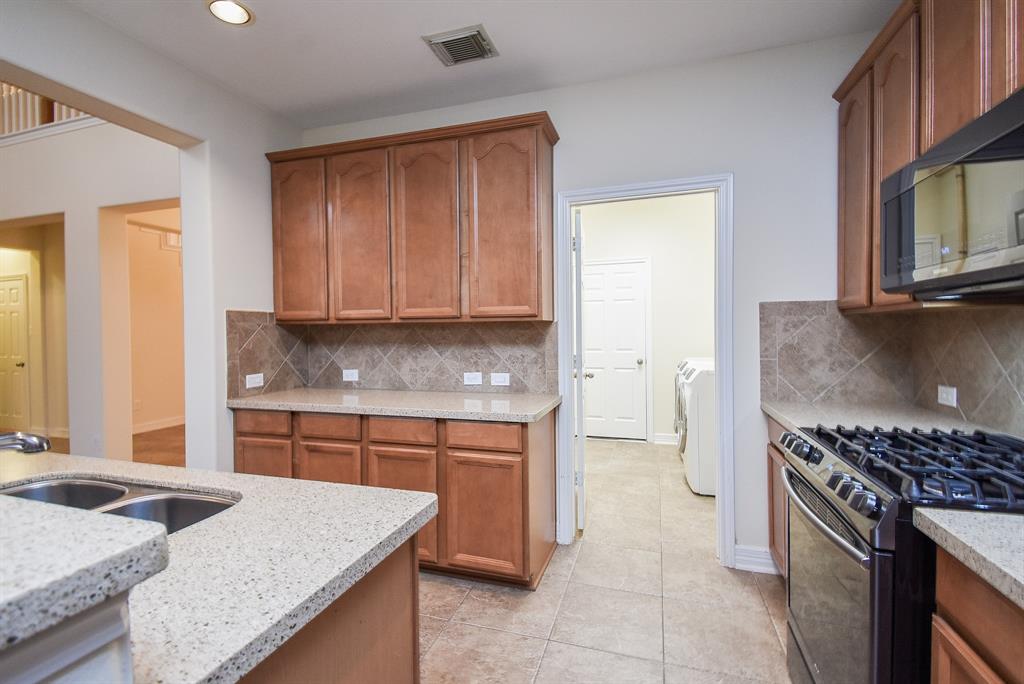 28015 Silverstream Court, Fulshear, Texas image 16