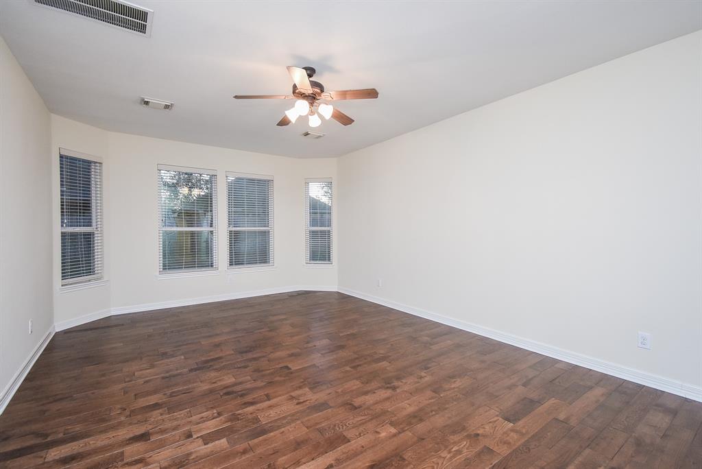 28015 Silverstream Court, Fulshear, Texas image 18