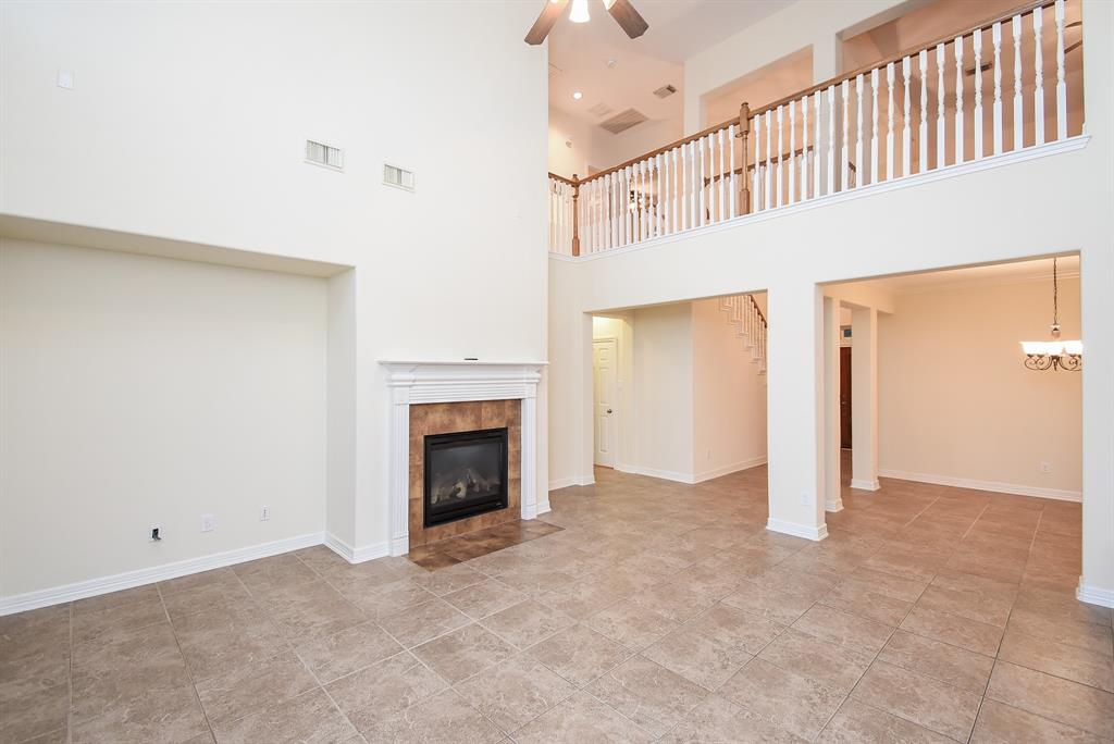 28015 Silverstream Court, Fulshear, Texas image 7