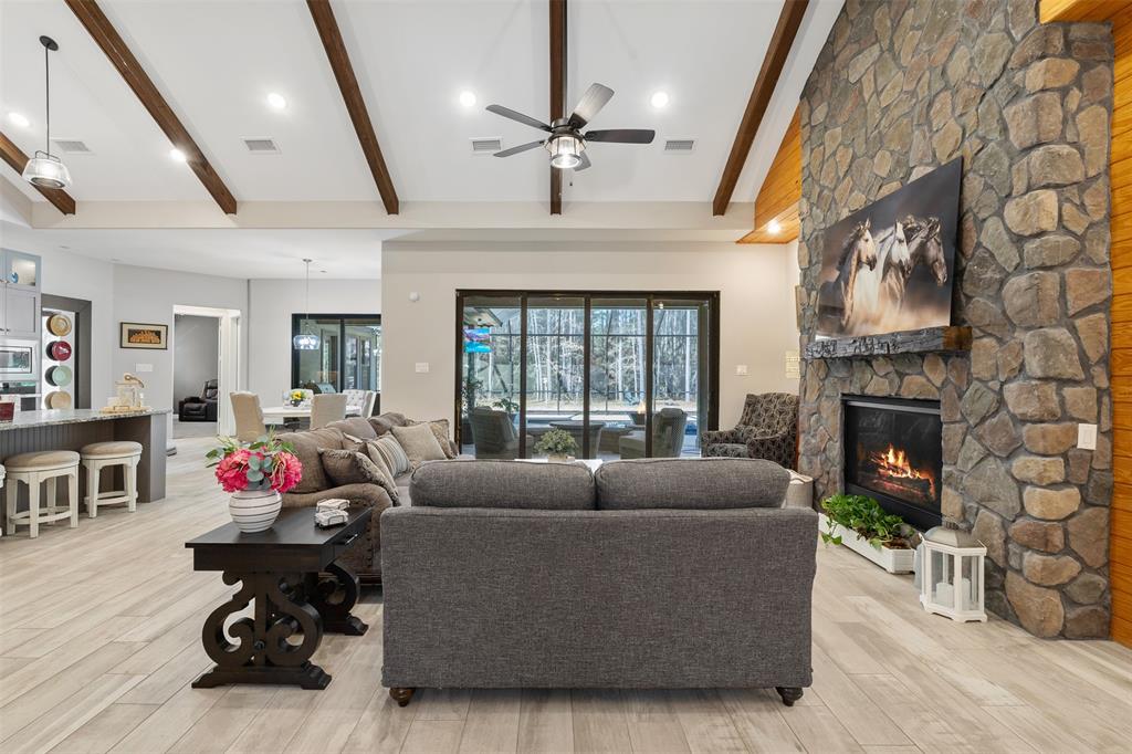 311 Sundog Road, Huntsville, Texas image 8