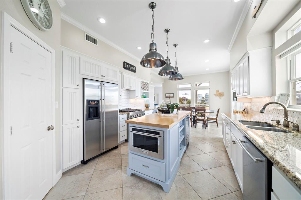 3830 Wentletrap, Galveston, Texas image 15