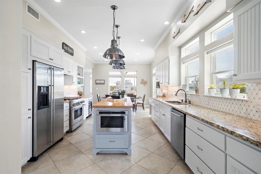 3830 Wentletrap, Galveston, Texas image 14