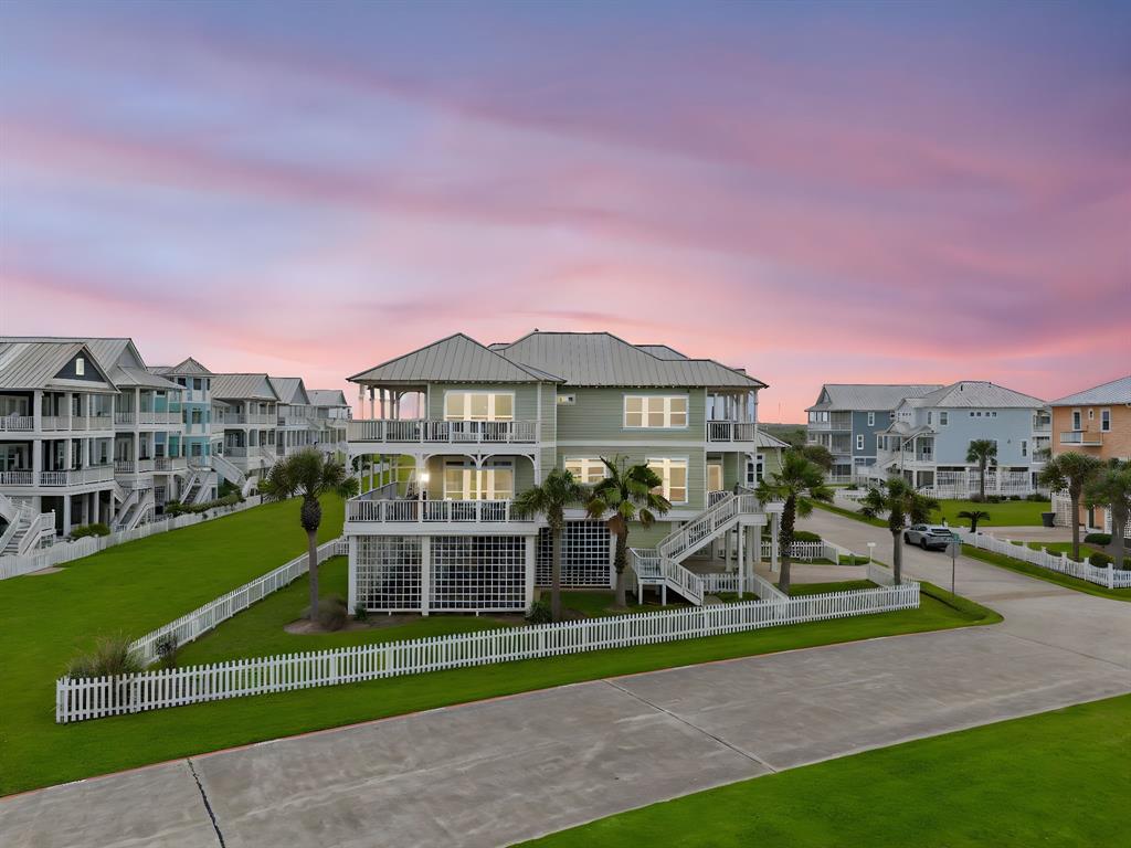 3830 Wentletrap, Galveston, Texas image 7