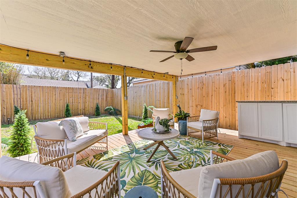 1615 Avenue L, Galveston, Texas image 36