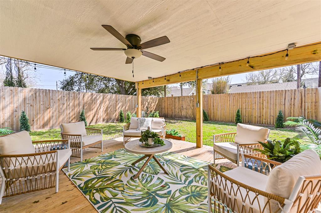 1615 Avenue L, Galveston, Texas image 37