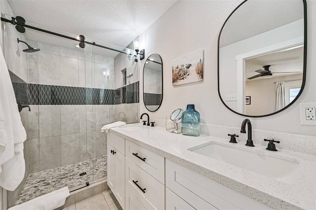 1615 Avenue L, Galveston, Texas image 26