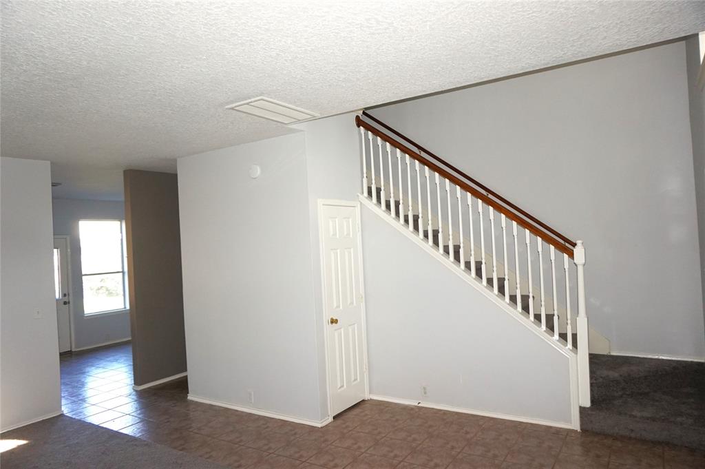 18810 Woodbreeze Drive, Humble, Texas image 6