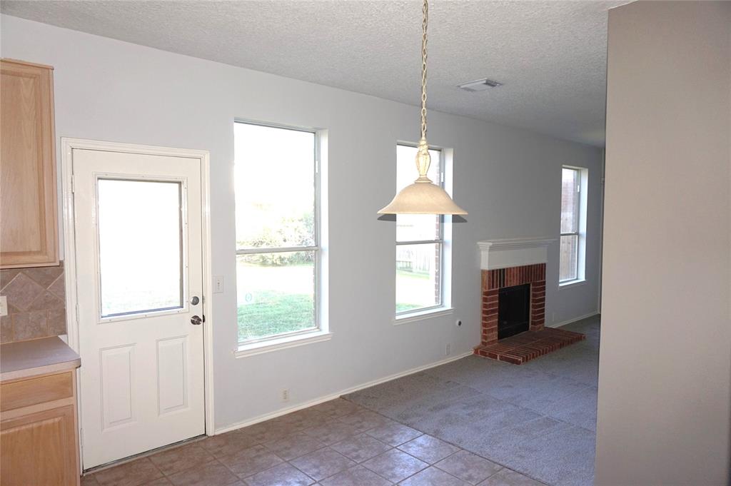 18810 Woodbreeze Drive, Humble, Texas image 16