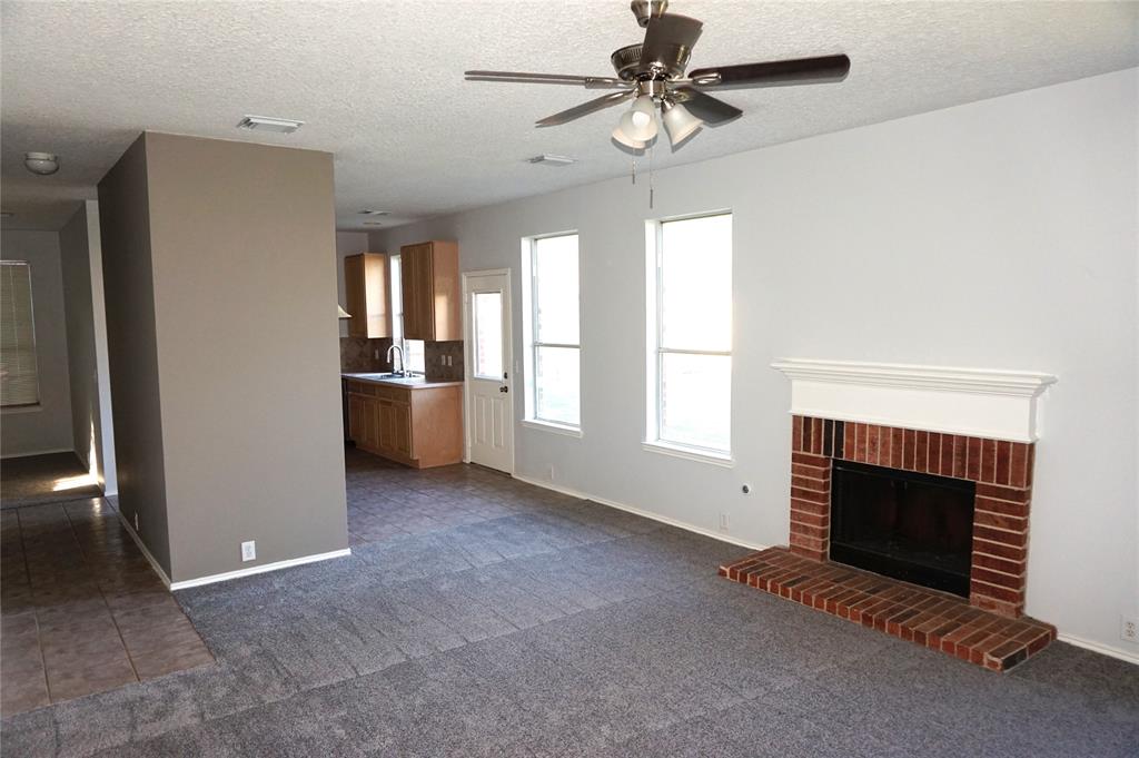 18810 Woodbreeze Drive, Humble, Texas image 19