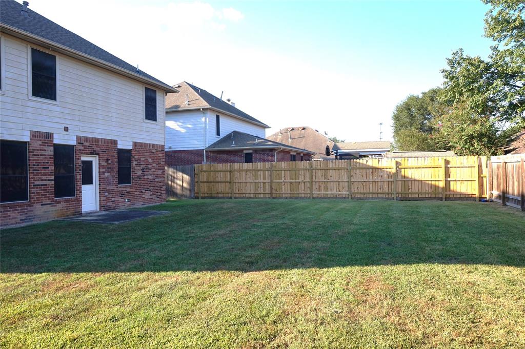 18810 Woodbreeze Drive, Humble, Texas image 43