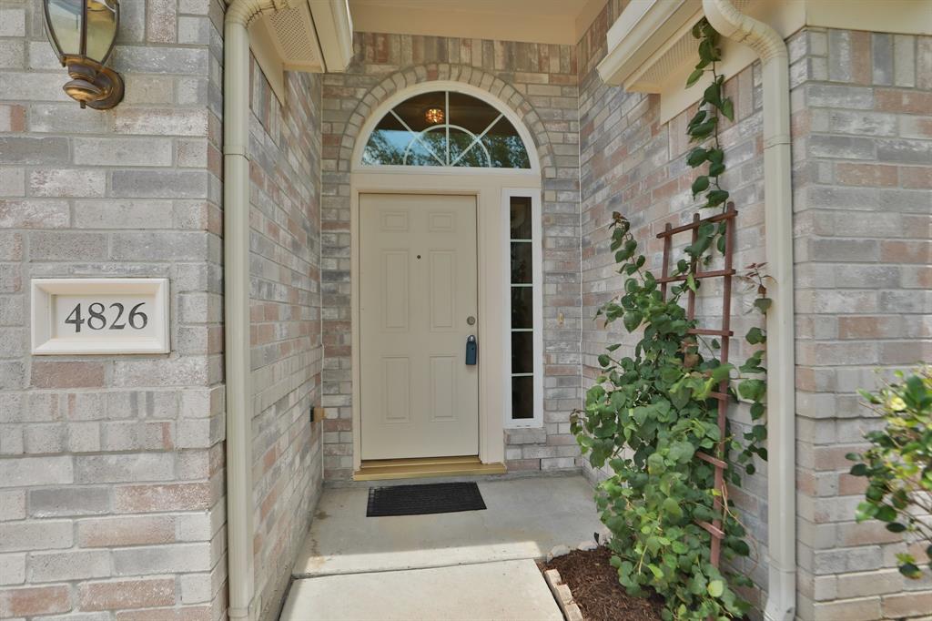 4826 Jarl Court