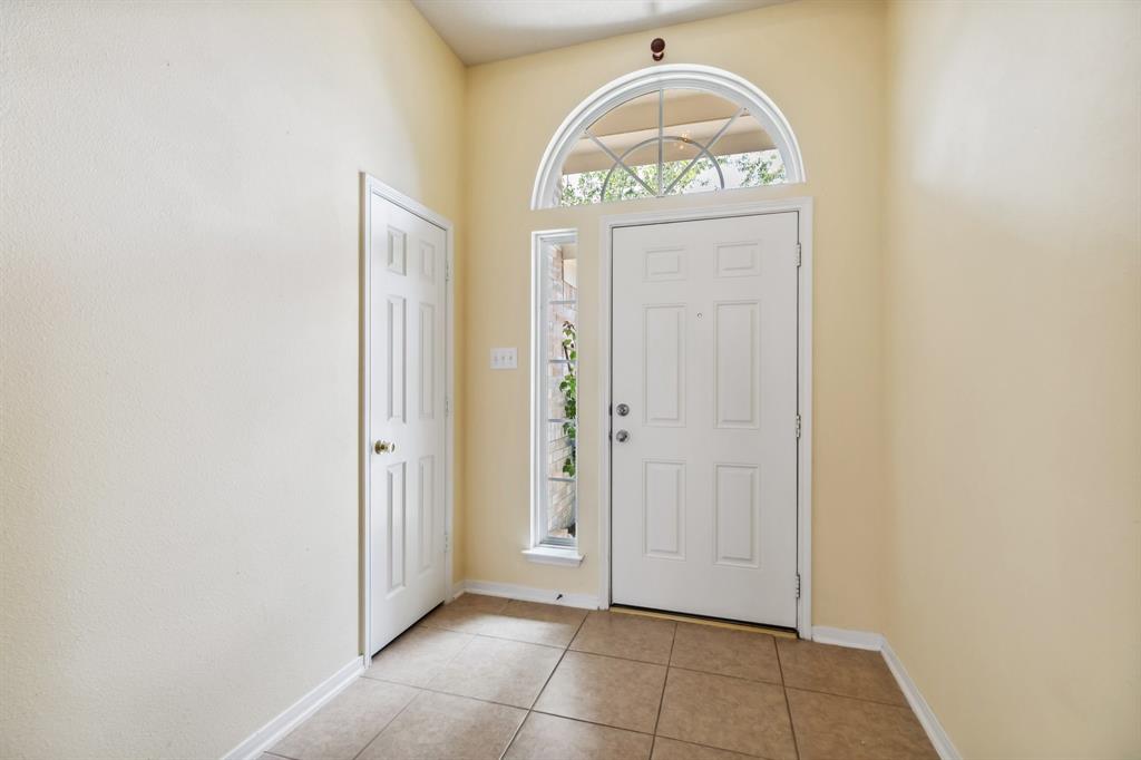 4826 Jarl Court