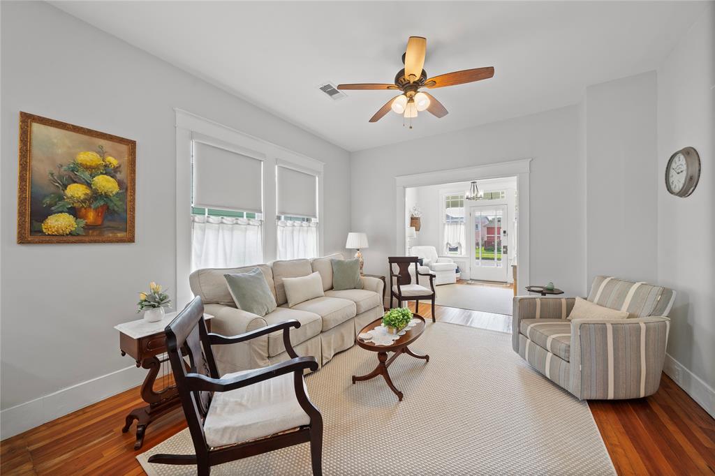 3622 Avenue S, Galveston, Texas image 11