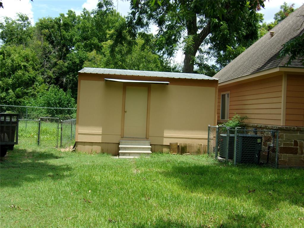 834 Prairie Street, Columbus, Texas image 15