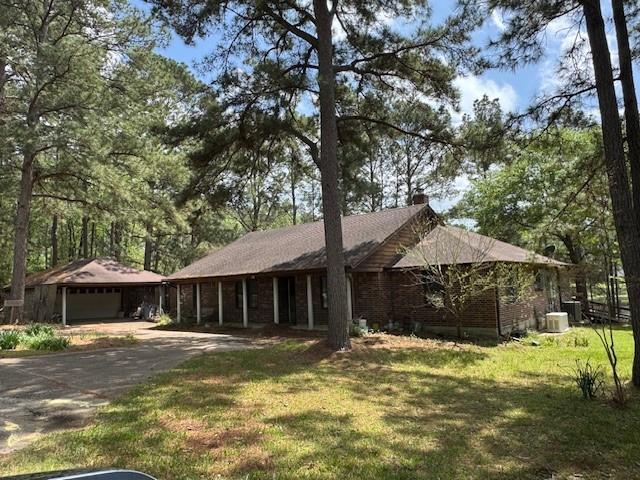 24 Lakewood, Trinity, Texas image 1