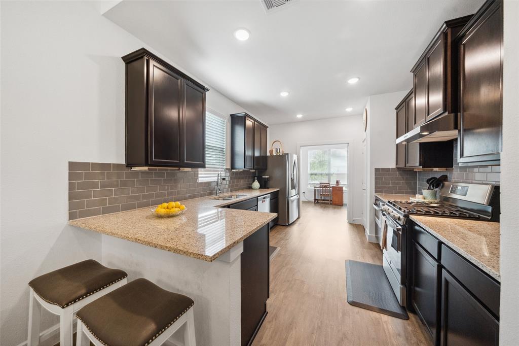 6006 Hazel Place Drive, Conroe, Texas image 7