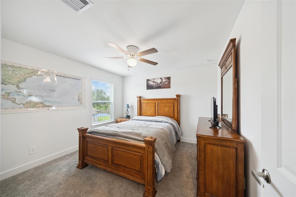 6006 Hazel Place Drive, Conroe, Texas image 21