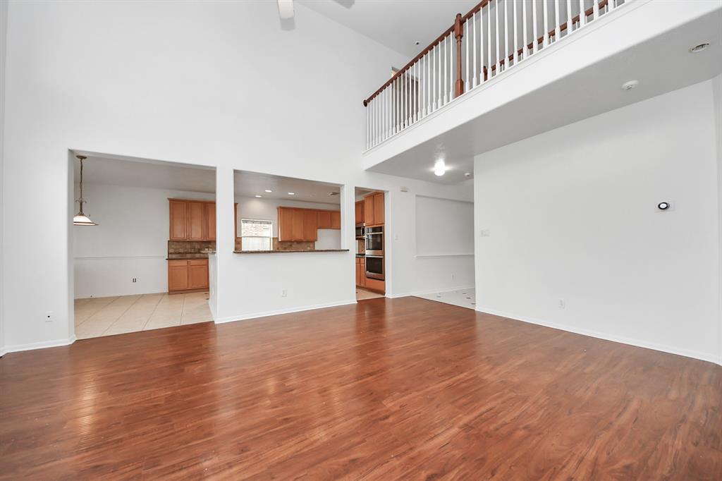 1605 Spring Glen Lane, Pearland, Texas image 28