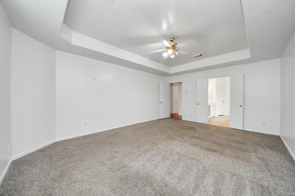 1605 Spring Glen Lane, Pearland, Texas image 35