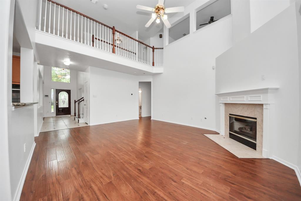 1605 Spring Glen Lane, Pearland, Texas image 27