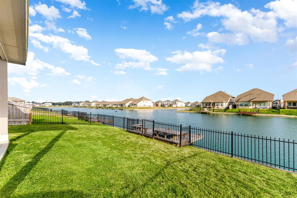 24730 Bastiani Canvas Lane, Katy, Texas image 36