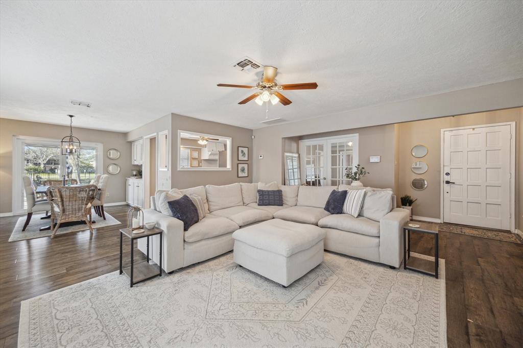3018 La Quinta Drive, Missouri City, Texas image 6