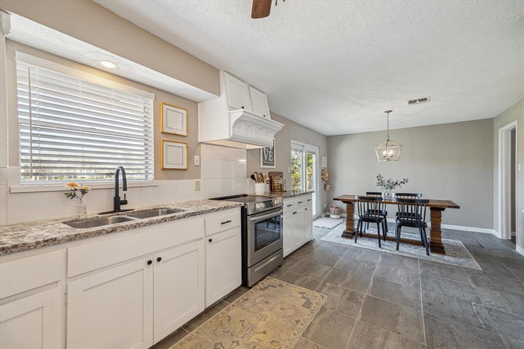 3018 La Quinta Drive, Missouri City, Texas image 11