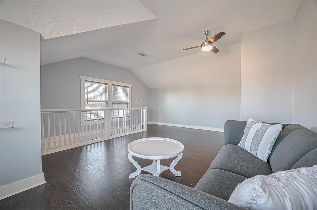 206 S Idaho Street, La Porte, Texas image 32