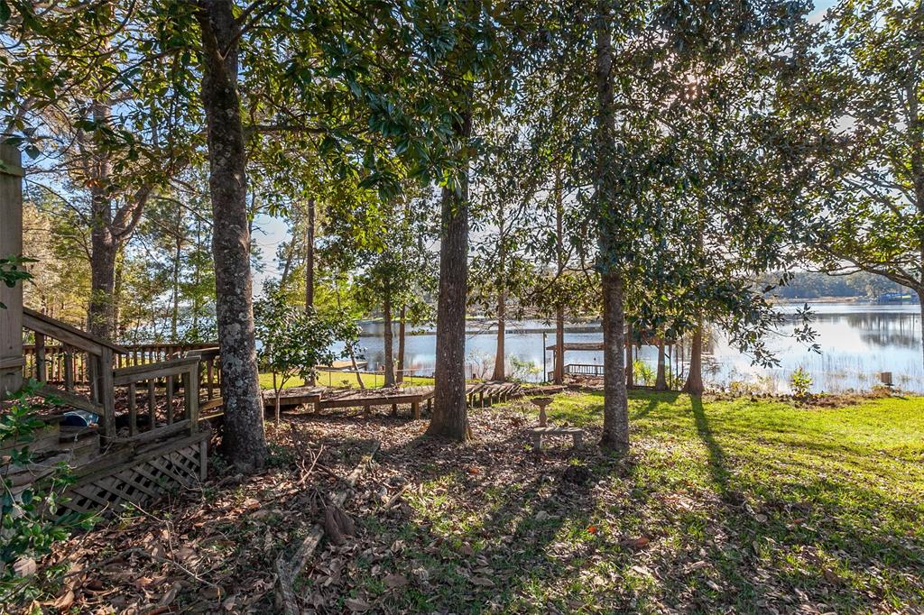 511 Cypress Bend Drive, Village Mills, Texas image 32