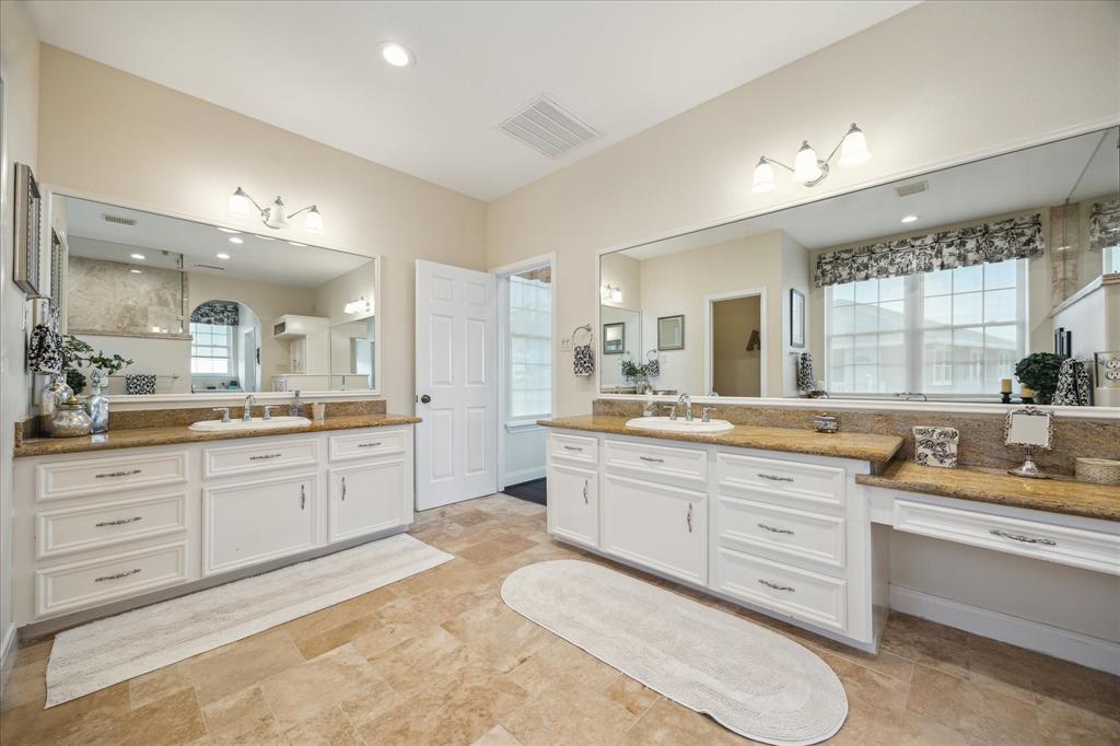3814 Todville Road, Seabrook, Texas image 33