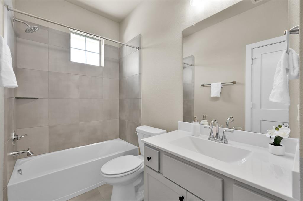 308 N Spotted Fern Drive, Montgomery, Texas image 21