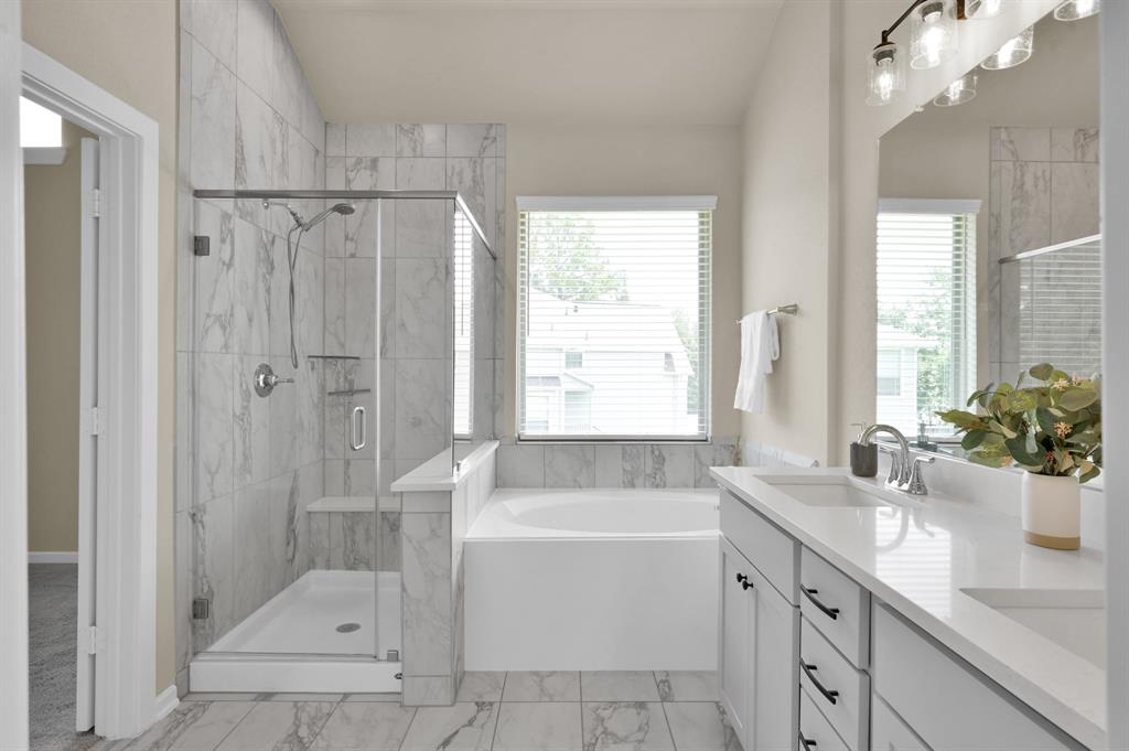 308 N Spotted Fern Drive, Montgomery, Texas image 17