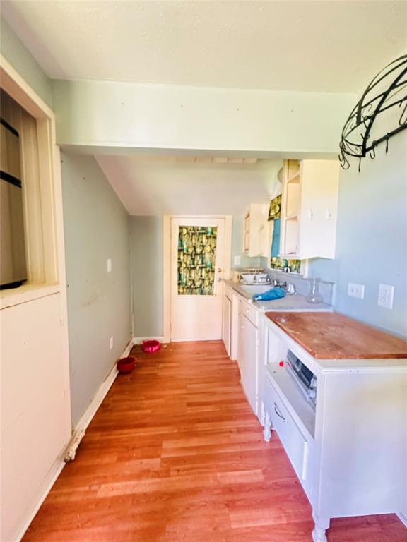 1002 Hopkins Street, Yoakum, Texas image 26
