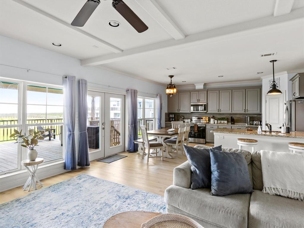 4138 Defender Lane, Galveston, Texas image 11