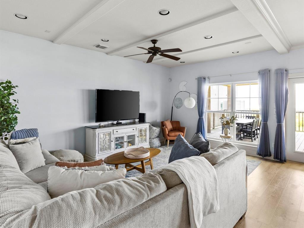 4138 Defender Lane, Galveston, Texas image 8