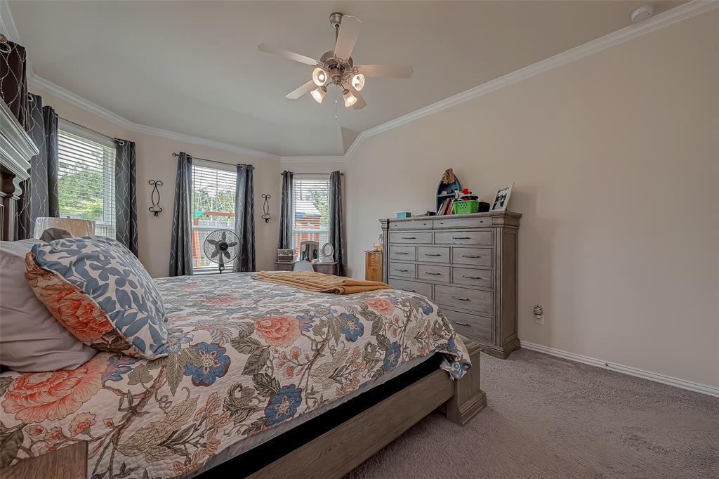 8434 Sunset Isles Drive, Baytown, Texas image 35