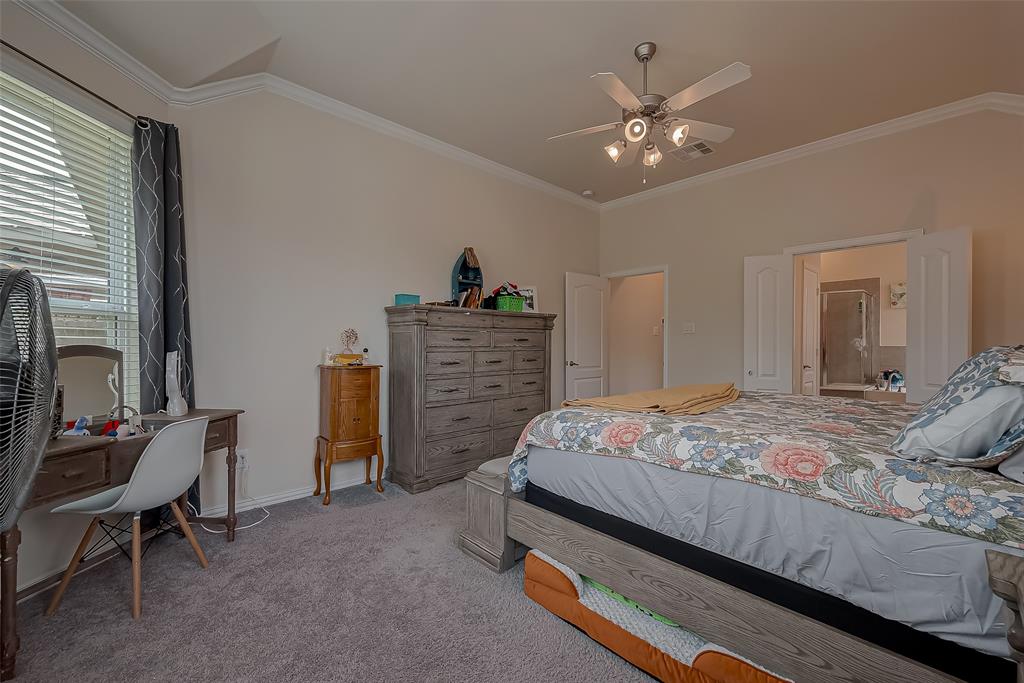 8434 Sunset Isles Drive, Baytown, Texas image 37