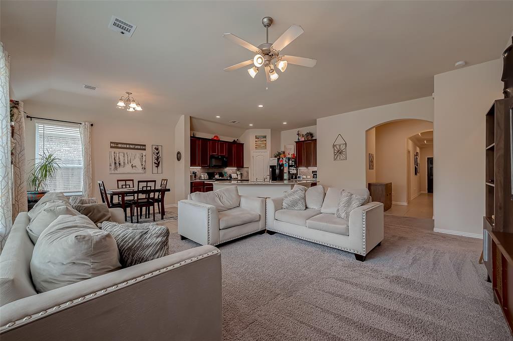 8434 Sunset Isles Drive, Baytown, Texas image 27